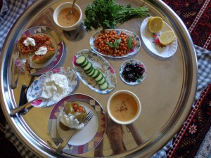 Turkish lentil soup (in bowls)